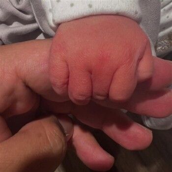 شاهد .. حسن الرداد وإيمي سمير غانم يرزقان بطفلتهما الثانية.. وهكذا سمّياها