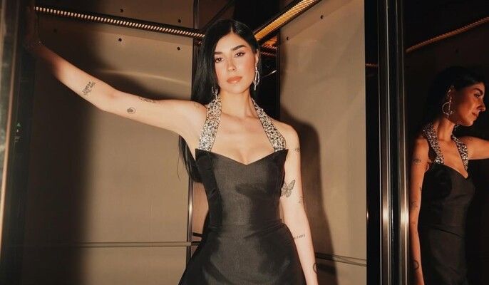 شاهد .. باجمل اللحظات من الكواليس..زينة مكي تعلن عن إنتهاء تصويرها مسلسل "آسر"