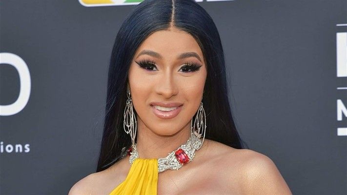 شاهد .. تكاليف خيالية تدفعها كاردي بي لرعاية أطفالها وتنتقد تقصير والدهم