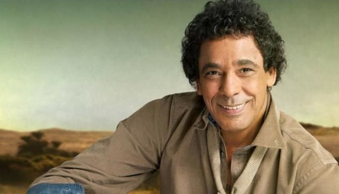 شاهد .. محمد منير يضع اللمسات الأخيرة على ألبومه الجديد