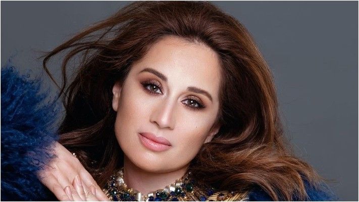 شاهد .. كارين رزق الله تُعلّق على فيديو غنائها في "ستديو الفن"