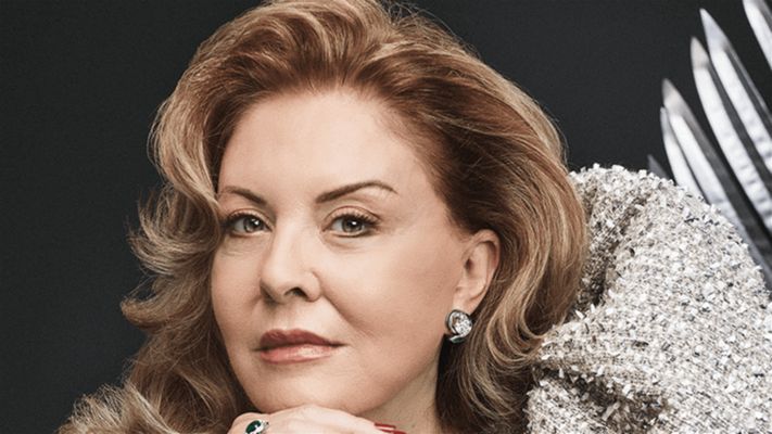 شاهد .. صورة نادرة تجمع أول عارضة أزياء لبنانية مع جورجينا رزق