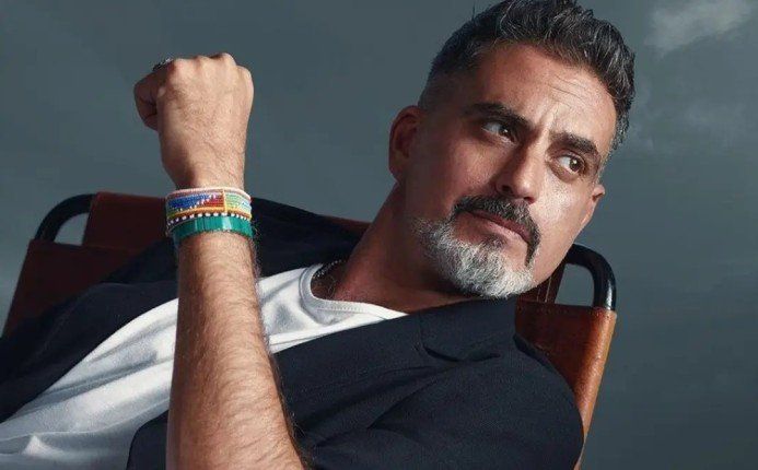 نبيل عيسى ينفي مشاركته في مسلسل "ظروف غامضة" مع أمير كرارة