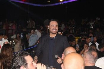 شاهد .. بعد الحفل الإستثنائي في بيروت .. عاصي الحلاني يشوق الجمهور لجديده