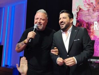 شاهد .. رضا يحتفل بعيد ميلاد كميل أسمر