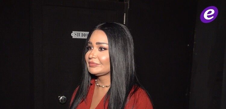 شاهد .. سارية السواس تطل بشكل مختلف..وعبد الوهاب خطيب: "وعيت على هذه الأغنية لسارية"