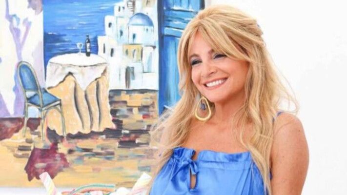 شاهد .. تانيا قسيس تحتفل بأغنيتها الجديدة .. وتوجه رسالة لكارول سماحة