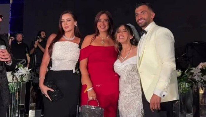 حفل زفاف منة القيعي يشهد حضورًا فنيًا لافتًا.. ورقص ياسمين عبد العزيز ومنة شلبي يخطف الأنظار
