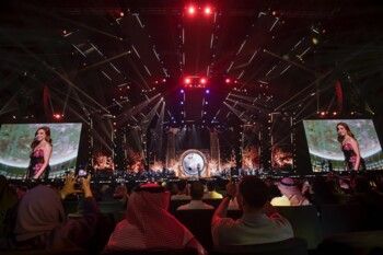 شاهد .. بـ72 ساعة من الطرب... أنغام تختتم حفلات العيد في المملكة العربية السعودية