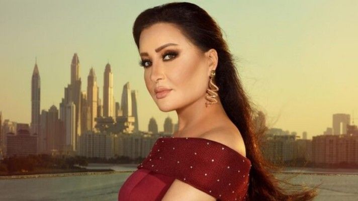 شاهد .. لطيفة التونسية تعلن رحيل شقيقها بكلمات مؤثرة