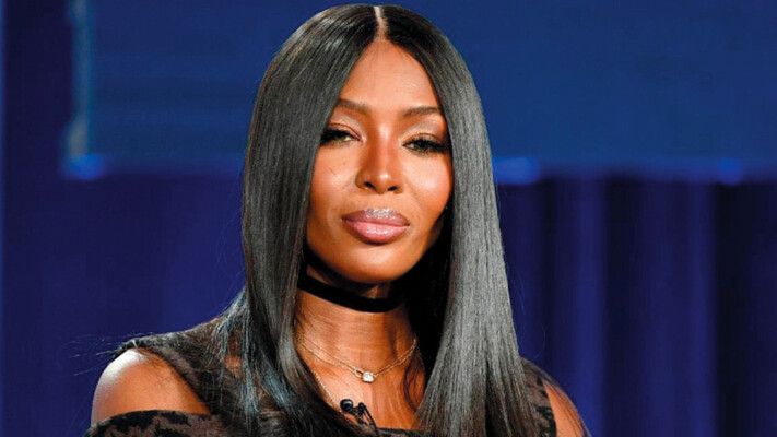 شاهد .. ناعومي كامبل بخطوة لافتة تجاه معجب.. هذا ما فعلته بعد أن علمت أنه سوريّ الجنسية