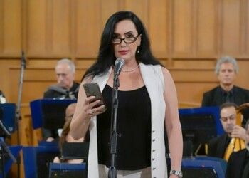 شاهد .. "من وحي النغم": أمسية موسيقية في بيروت بقيادة أندريه الحاج مع الأوركسترا الوطنية اللبنانية