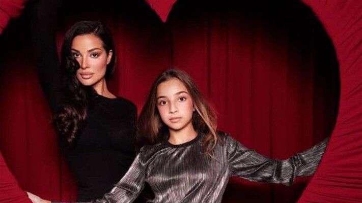 شاهد .. إبنة نادين نسيب نجيم بلوك جديد.. وجمالها ملفت