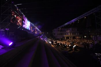 شاهد .. مروان خوري يحيي حفلاً في حرم جامعة سيدة اللويزة