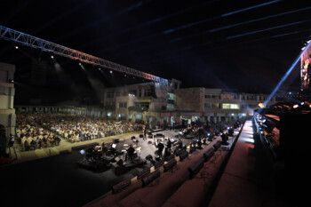 شاهد .. مروان خوري يحيي حفلاً في حرم جامعة سيدة اللويزة