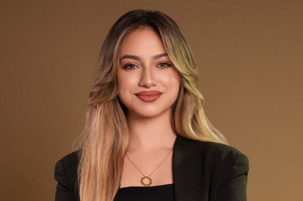 شاهد .. بعد إنتشار فيديو لها وهي تصور تحت فستان شيرين بيوتي.. لانا محمد توضح