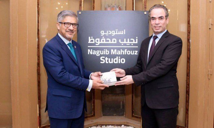 رئيس الهيئة الوطنية للإعلام في مصر يستقبل سفير باكستان في القاهرة