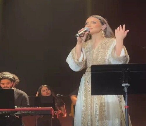 كارمن سليمان تتألق في مهرجان موازين.. وعناق العلم المغربي يشعل الحفل