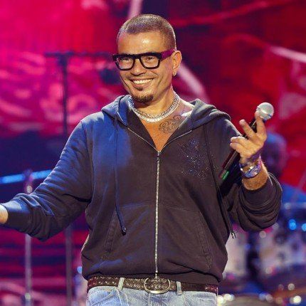 عمرو دياب يطلق ألبومه الجديد صيف 2025.. وعودة مرتقبة للتعاون مع عمرو مصطفى