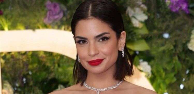 شاهد .. ريتا حايك تستمتع بوقتها بملابس السباحة قبل هذا الحدث المهم!!