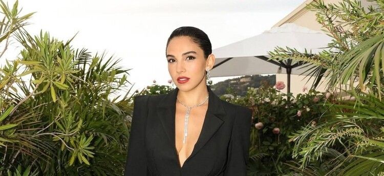 شاهد .. سلمى أبو ضيف تحكي تفاصيل قصة حبها.. وهذا فارق العمر بينها وبين زوجها