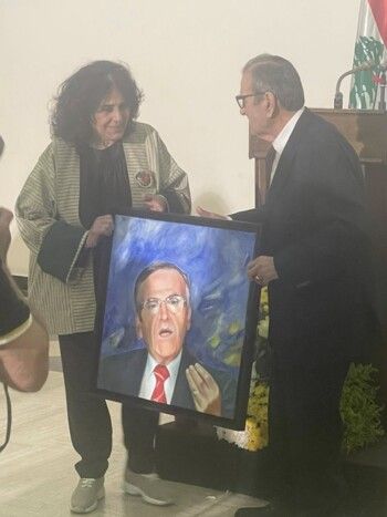 شاهد .. رفيق روحانا: "هذا ما أعطاني إياه تكريمي من وزارة الثقافة اللبنانية.. ومي مرّ هي أم لبنان"