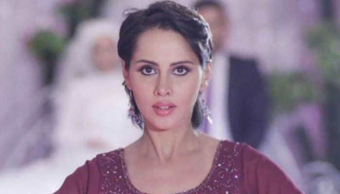 ركين سعد تحلّ محل ياسمين رئيس في بطولة "قتل اختياري" بعد عام من التأجيلات