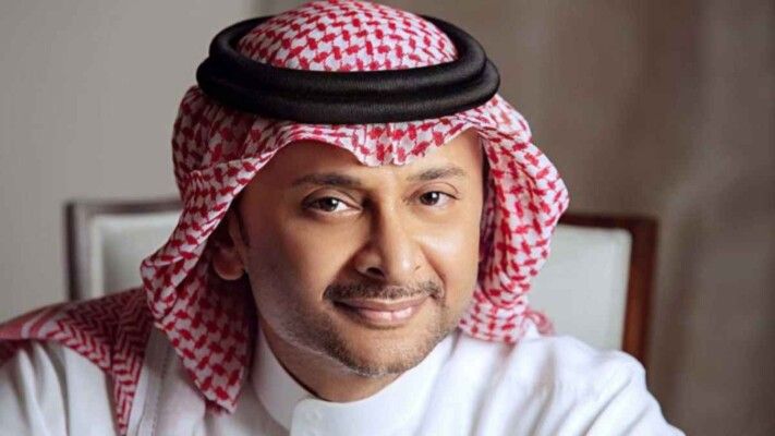 شاهد .. "لحظة من العمر".. عبد المجيد عبدالله يحتفل بزفاف ابنه