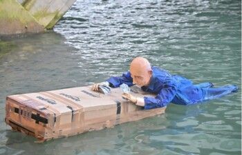 شاهد .. الإحتجاجات تتزايد على زفاف جيف بيزوس في البندقية..هذه المرة بطريقة مختلفة!