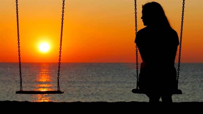 شاهد .. بعد 18 عاماً من الزواج.. نجمان يعلنان طلاقهما