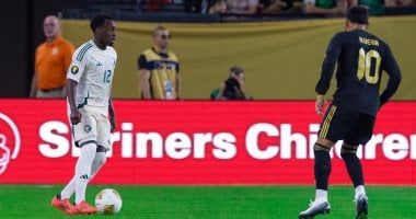 المكسيك تهزم السعودية بثنائية وتصعد لنصف نهائي الكأس الذهبية