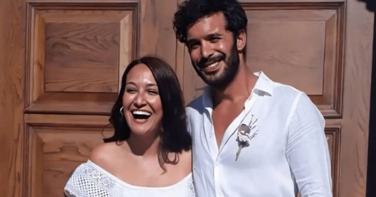 شاهد .. باريش أردوتش يرد على شائعات طلاقه بطريقة رومانسية للغاية