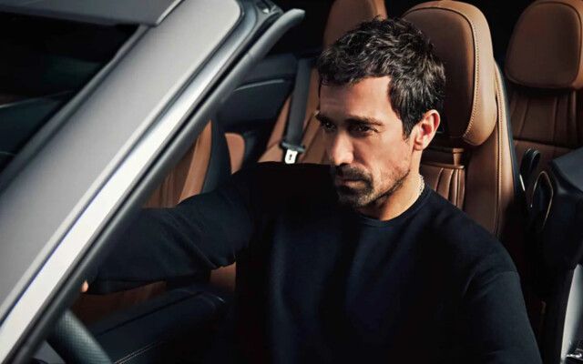 شاهد .. بعد تحطم سيارته الفاخرة… تصرّف غريب من إبراهيم تشيليكول تجاه السائق