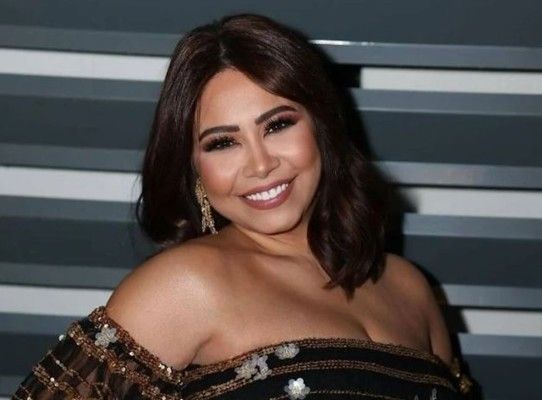 شاهد .. بعد "بلاي باك" شيرين عبد الوهاب.. طبيبها الخاص يوضح