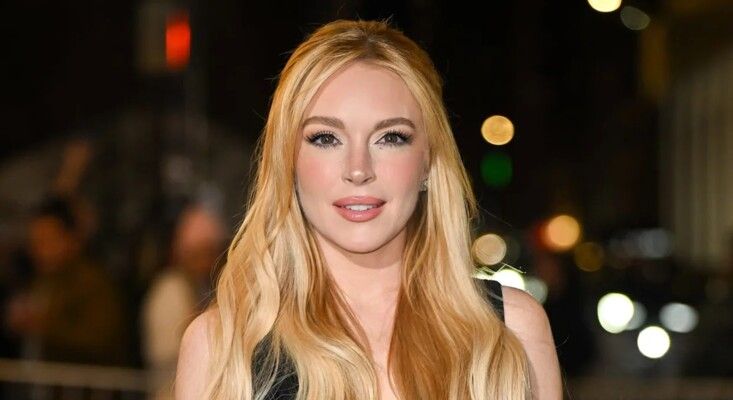 شاهد .. صور إبن ليندسي لوهان من زوجها العربي تضج السوشيال ميديا