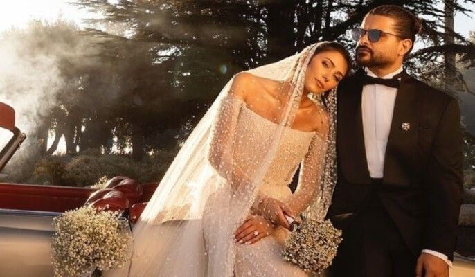 شاهد .. دانييلا رحمة بلحظات عائلية مع أطفال شقيقتها... وناصيف زيتون يشاركهم اللعب