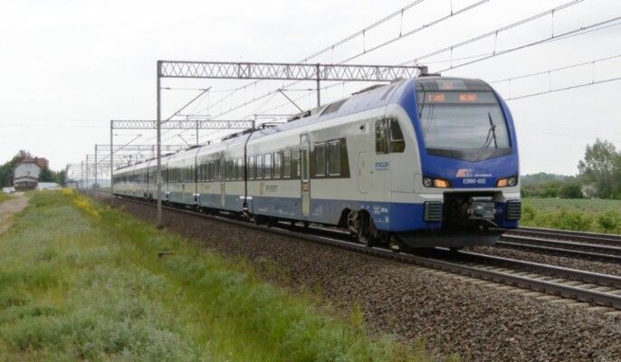 شاهد .. في حادث مروع.. وفاة لاعب كرة قدم عربي دهسا تحت عجلات قطار