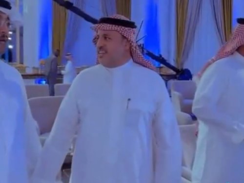 شاهد جمال البرج الذي تم بيعه اليوم في الرياض بـ 300 مليون ريال والمفاجأة في هوية رجال الأعمال الذي فاز بالصفقة