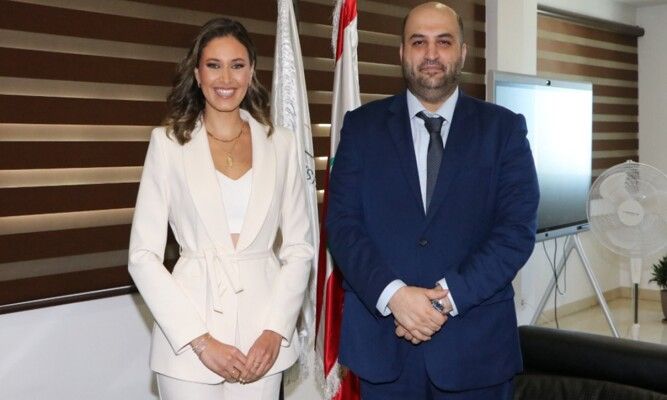 شاهد .. ملكة جمال لبنان سفيرة للصحة النفسية!
