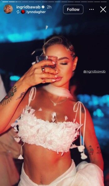 شاهد .. فنانة لبنانية تدخل القفص الذهبي بحفل زفاف خيالي