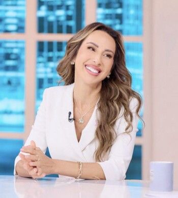 شاهد .. حكمة ورد الخال بألف رسالة من العيار الثقيل