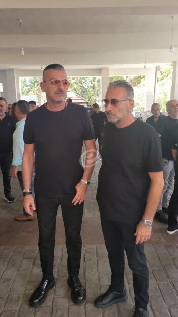 شاهد .. زياد برجي يتلقى التعازي برحيل شقيقه وسط تأثره الشديد - بالصور