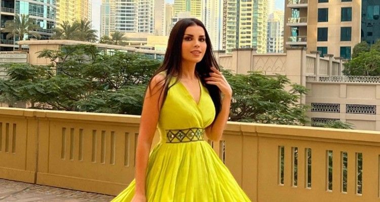 شاهد .. رنا الحريري تخرج عن صمتها والرد قاسٍ