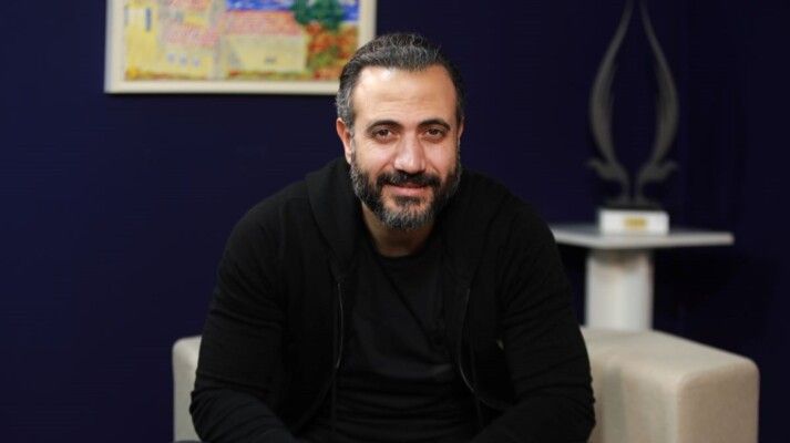 شاهد .. هذا ما كشفه أحمد المنجد عن كليبه مع محمد رمضان .. وهكذا وصف عمله مع جورج وسوف