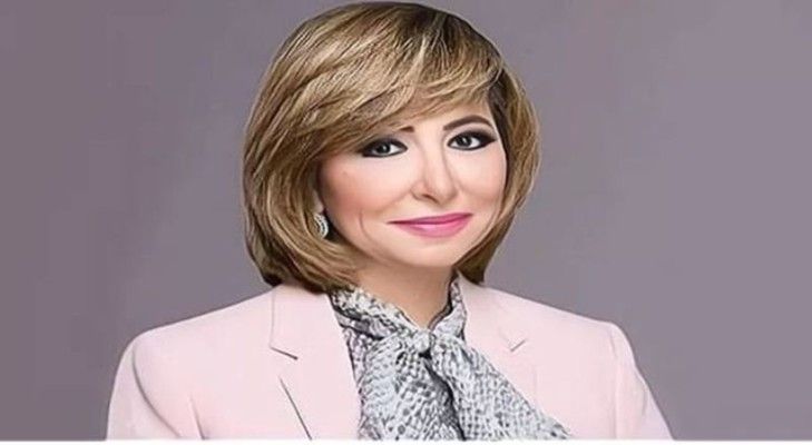 شاهد .. هل اعتزلت لميس الحديدي؟