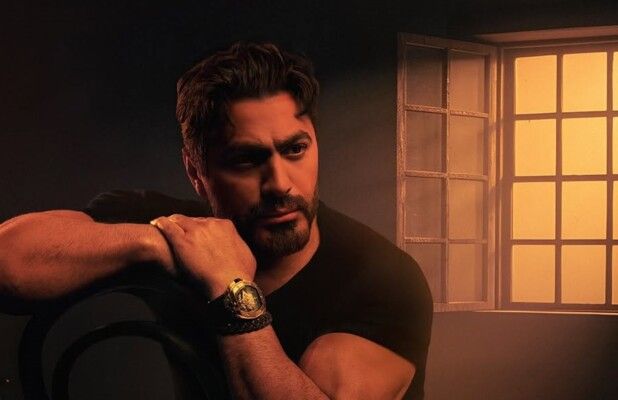 شاهد .. تامر حسني: "دخلت المستشفيات سرا".. وهذا ما عاناه بسبب ألبومه الجديد!