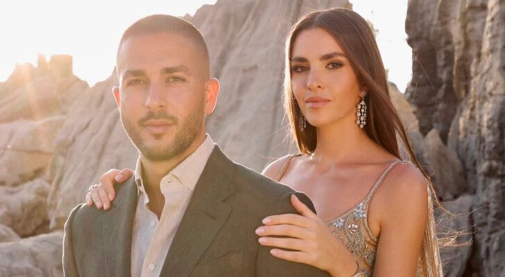 شاهد .. لحظة دخول العروس زين قطامي مع والدها إلى الكنيسة