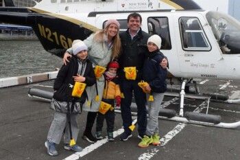 شاهد .. مدير تنفيذي لشركة عالمية يتعرض لحادثة طائرة في سماء نيويورك