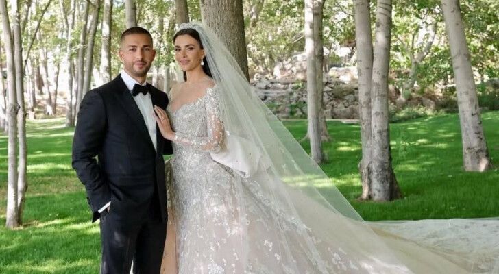 شاهد .. رقص هاندا أرتشيل ونادين نجيم..إليسا تطلب من العروس أن تغنج زوجها..إليكم أبرز لحظات زفاف سيليو صعب الأسطوري