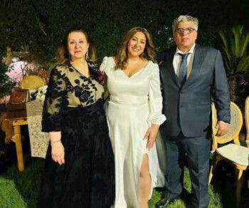 شاهد .. ممثلة عربية تحتفل بزفافها بأجواء عائلية